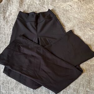 Old Navy Women's Black Flare Leggings